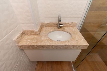 Banheiro de apartamento para alugar com 1 quarto, 28m² em Vila Formosa, São Paulo