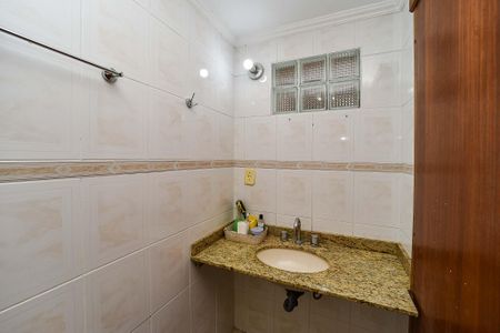 Banheiro da Suíte de casa à venda com 3 quartos, 106m² em Jardim Itu, Porto Alegre