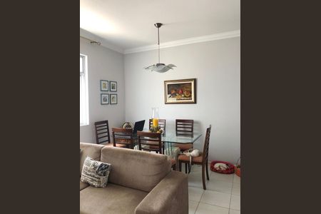 Sala de apartamento para alugar com 3 quartos, 130m² em Palmares, Belo Horizonte