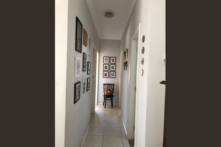 Corretdor de apartamento para alugar com 3 quartos, 130m² em Palmares, Belo Horizonte