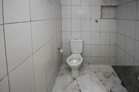 Casa para alugar com 40m², 1 quarto e sem vagaBanheiro