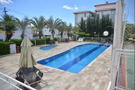 Casa à venda com 120m², 3 quartos e 2 vagasÁrea comum - Piscina