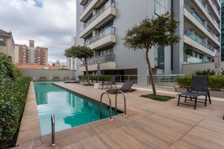 Studio à venda com 40m², 1 quarto e 1 vaga Studio à venda com 40m², 1 quarto e 1 vagaÁrea comum - Piscina