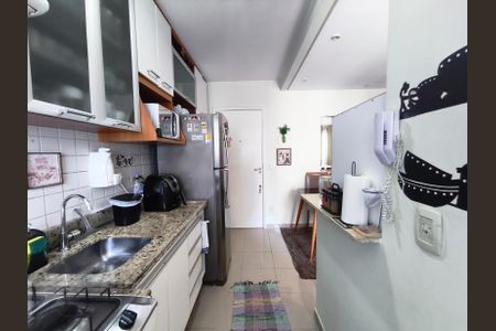 Apartamento à venda com 54m², 2 quartos e 1 vaga Apartamento à venda com 54m², 2 quartos e 1 vagaCozinha