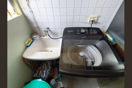 Apartamento à venda com 54m², 2 quartos e 1 vaga Apartamento à venda com 54m², 2 quartos e 1 vagaÁrea de Serviço