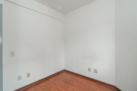 Apartamento à venda com 69m², 2 quartos e 1 vagaQuarto 2