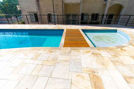 Apartamento à venda com 53m², 2 quartos e 1 vagaÁrea comum - Piscina
