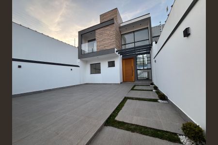Casa à venda com 125m², 3 quartos e 3 vagasÁrea comum