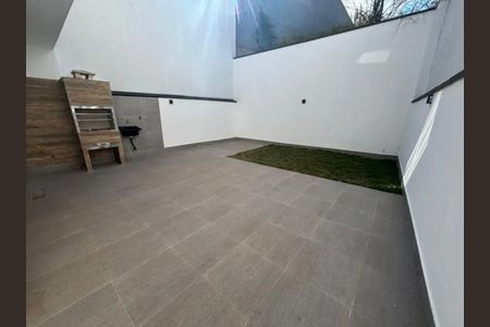 Casa à venda com 125m², 3 quartos e 3 vagasÁrea comum - Churrasqueira