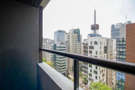 Studio à venda com 32m², 1 quarto e 1 vagaVaranda