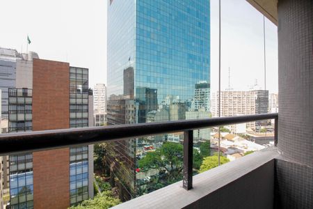 Studio à venda com 32m², 1 quarto e 1 vagaVaranda