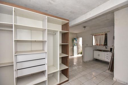 Sala de casa para alugar com 1 quarto, 64m² em Parque Maraba, Taboão da Serra