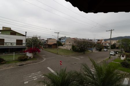 Casa à venda com 250m², 3 quartos e 4 vagasVista da Sacada