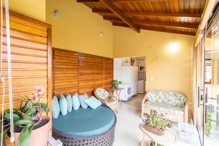 Casa à venda com 250m², 3 quartos e 4 vagasQuintal