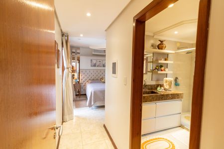 Casa à venda com 250m², 3 quartos e 4 vagasSuíte