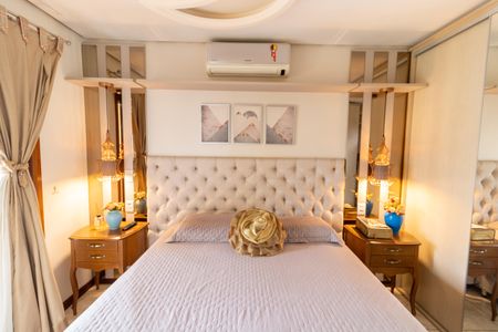 Casa à venda com 250m², 3 quartos e 4 vagasSuíte