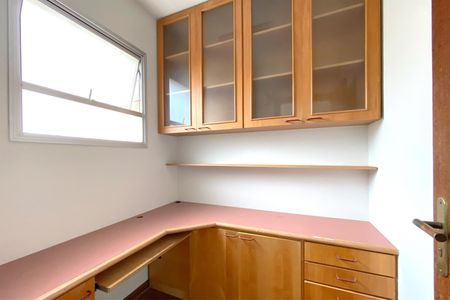 Apartamento para alugar com 120m², 3 quartos e 2 vagas Apartamento para alugar com 120m², 3 quartos e 2 vagasQuarto de Serviço