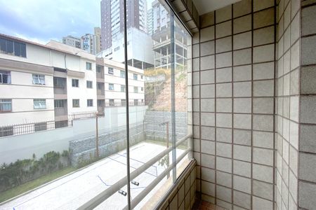 Apartamento para alugar com 120m², 3 quartos e 2 vagas Apartamento para alugar com 120m², 3 quartos e 2 vagasVaranda da Suite