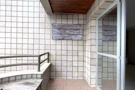 Apartamento para alugar com 120m², 3 quartos e 2 vagas Apartamento para alugar com 120m², 3 quartos e 2 vagasVaranda da Sala