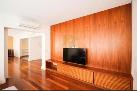 Apartamento à venda com 2 quartos, 137m² em Itaim Bibi, São Paulo