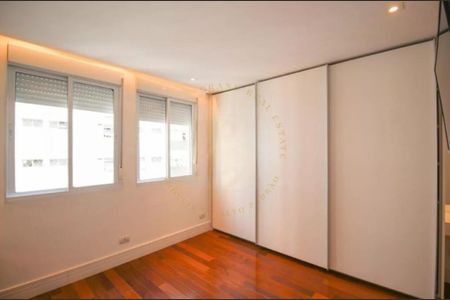 Apartamento à venda com 2 quartos, 137m² em Itaim Bibi, São Paulo