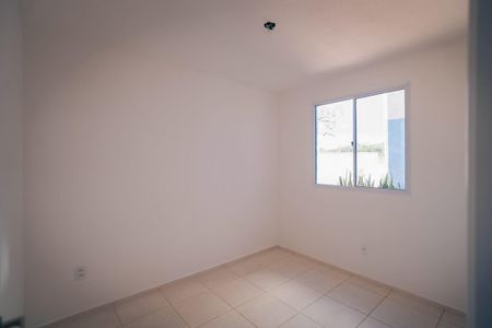 Sala de apartamento para alugar com 2 quartos, 42m² em Caiapos, Contagem