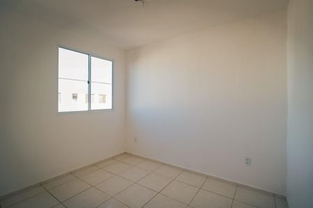 Sala de apartamento para alugar com 2 quartos, 42m² em Caiapos, Contagem