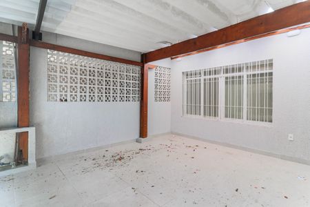 Casa à venda com 180m², 3 quartos e 2 vagasGaragem