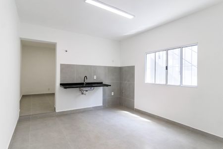 Casa à venda com 180m², 3 quartos e 2 vagasCozinha 
