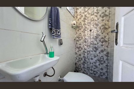 Casa à venda com 259m², 4 quartos e 6 vagas