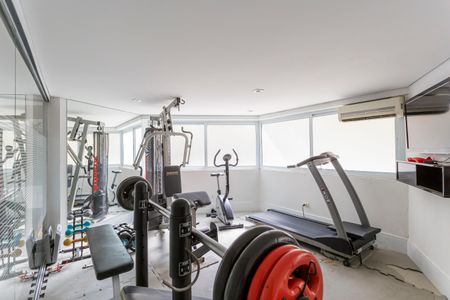 Apartamento para alugar com 45m², 1 quarto e 1 vaga Apartamento para alugar com 45m², 1 quarto e 1 vagaÁrea comum - Academia