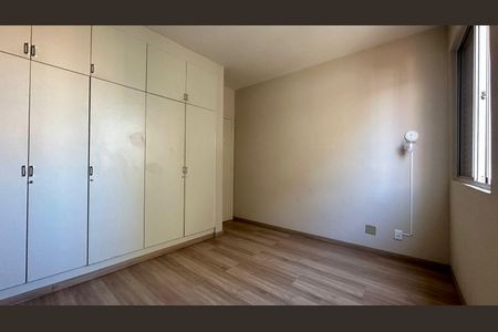 Quarto  de apartamento à venda com 2 quartos, 70m² em São Pedro, Belo Horizonte