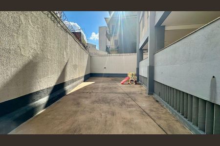 Apartamento à venda com 70m², 2 quartos e 1 vaga Apartamento à venda com 70m², 2 quartos e 1 vagaÁrea comum