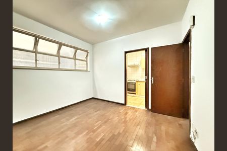 Apartamento à venda com 3 quartos, 130m² em Gutierrez, Belo Horizonte