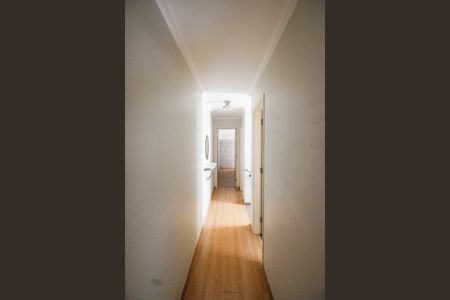 Casa à venda com 192m², 3 quartos e 3 vagasCorredor