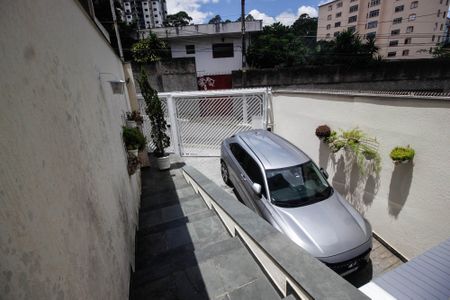 Casa à venda com 192m², 3 quartos e 3 vagasGaragem