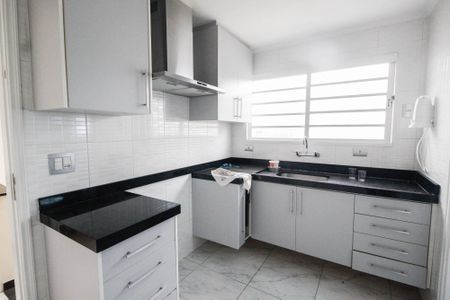 Casa à venda com 192m², 3 quartos e 3 vagasCozinha