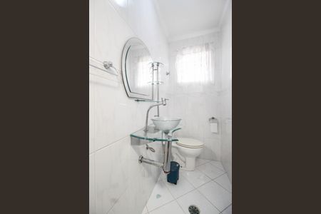 Casa à venda com 192m², 3 quartos e 3 vagasLavabo