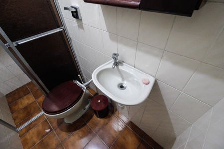 Casa à venda com 192m², 3 quartos e 3 vagasBanheiro de serviço