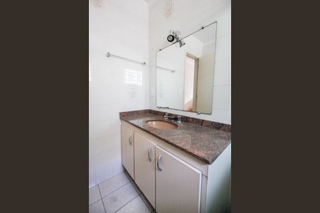 Casa à venda com 192m², 3 quartos e 3 vagasSuíte 