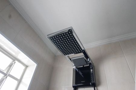 Casa à venda com 192m², 3 quartos e 3 vagasBanheiro