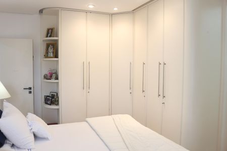 Apartamento à venda com 247m², 4 quartos e 3 vagasSuíte 1