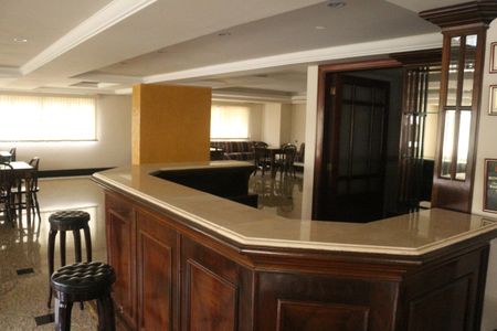 Apartamento à venda com 247m², 4 quartos e 3 vagasÁrea comum - Salão de festas