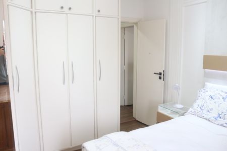 Apartamento à venda com 247m², 4 quartos e 3 vagasSuíte 2