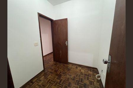 Apartamento à venda com 117m², 3 quartos e 2 vagasQuarto 