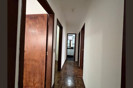 Apartamento à venda com 117m², 3 quartos e 2 vagasCorredor 