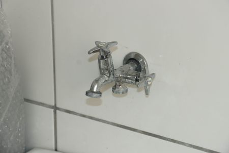 Sala/Cozinha de apartamento para alugar com 2 quartos, 55m² em Jardim Rio das Pedras, Cotia