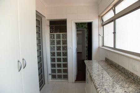 Apartamento para alugar com 92m², 2 quartos e 1 vagaÁrea de Serviço
