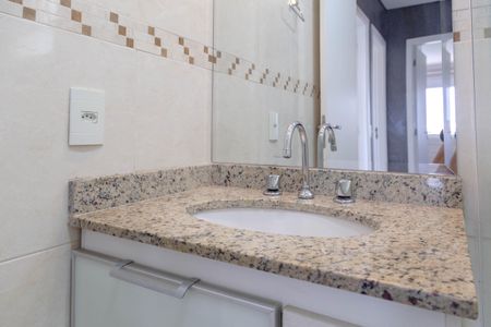 Apartamento para alugar com 86m², 3 quartos e 2 vagas Apartamento para alugar com 86m², 3 quartos e 2 vagasBanheiro Social