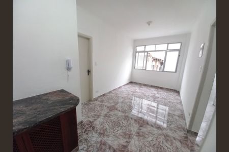 Sala de apartamento para alugar com 1 quarto, 40m² em Vila Cascatinha, São Vicente